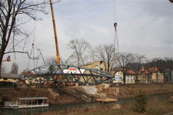  gradnja mostu, špica