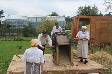 kmecki dan, turisticno drustvo novaki