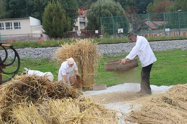 kmecki dan, turisticno drustvo novaki