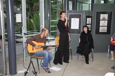 Svetlana Makarovič: Zeliščarka svetlana makarovic, zeliscarka